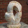 Katzenskulptur aus Naturstein